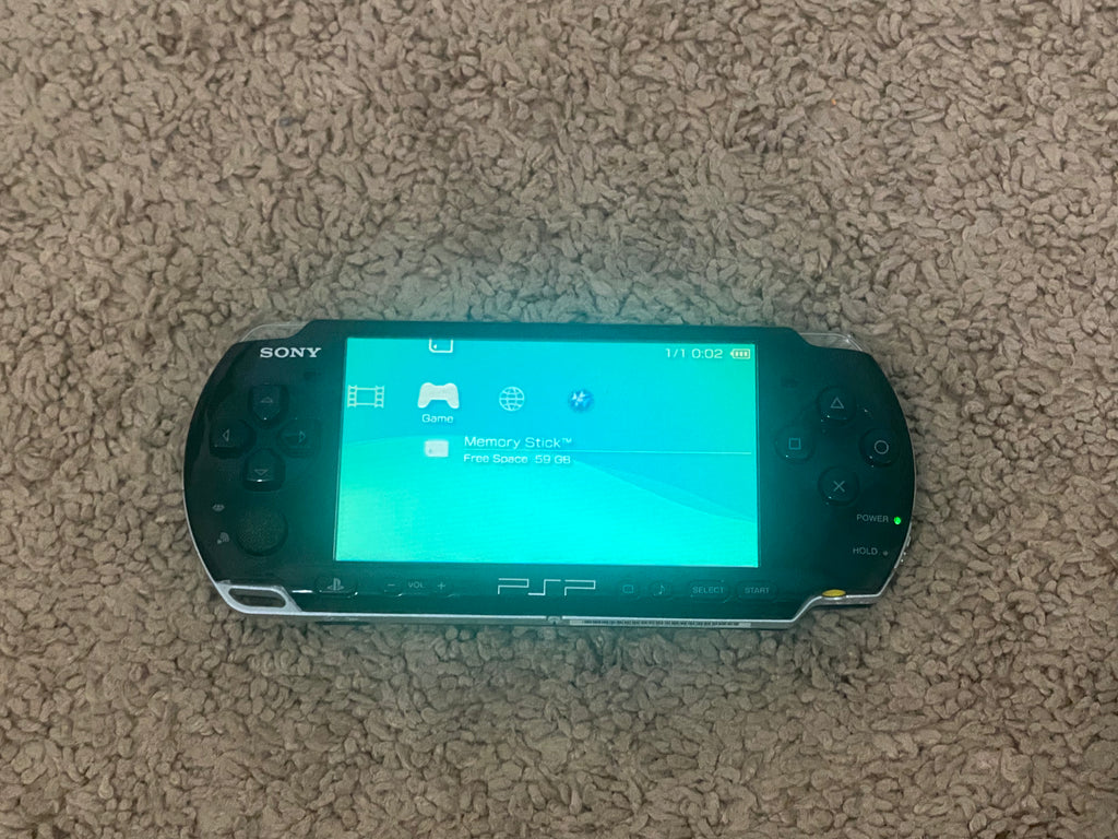 Sony PlayStation PSP 1000 2000 3000 w/Charger & Memory Card - SHIP IN 1-DAY