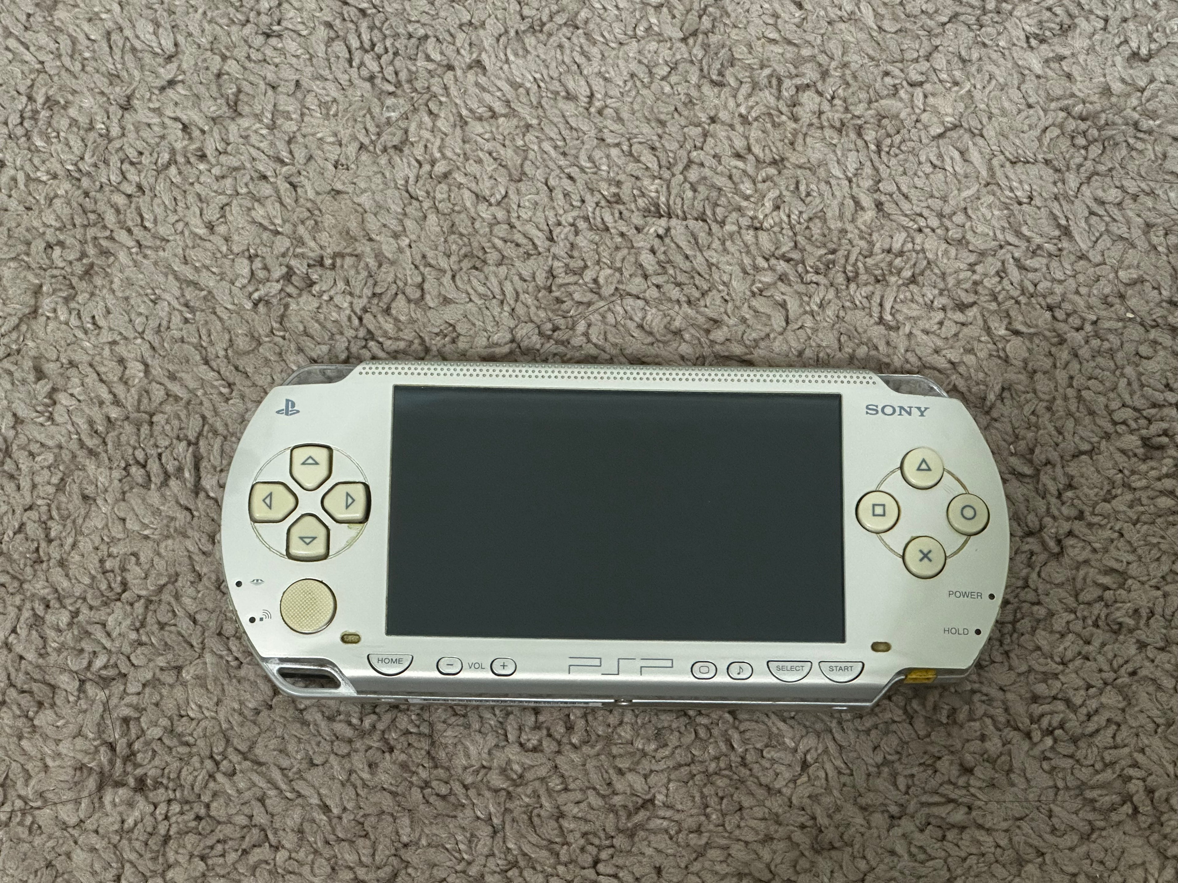 Sony PlayStation PSP 1000 2000 3000 w/Charger & Memory Card - SHIP IN 1-DAY